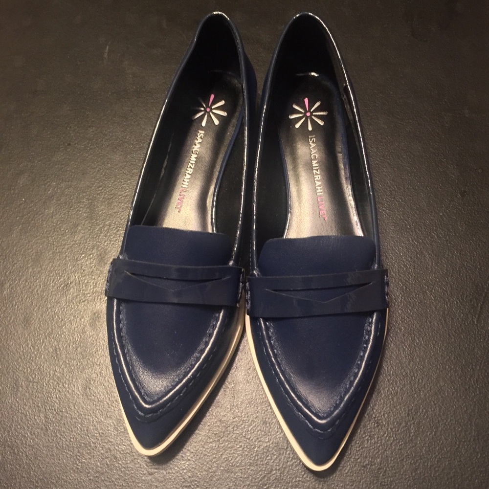 Isaac Mizrahi Live Navy Leather Loafers Size: 10